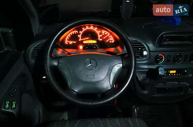 Микроавтобус Mercedes-Benz Sprinter 2000 в 