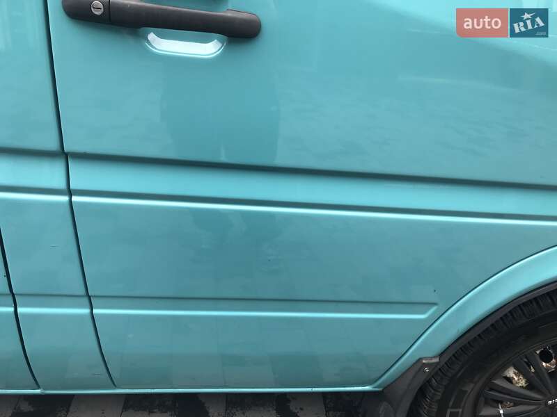 Микроавтобус Mercedes-Benz Sprinter 2005 в Тячеве