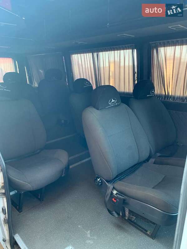 Мікроавтобус Mercedes-Benz Sprinter 2004 в Києві