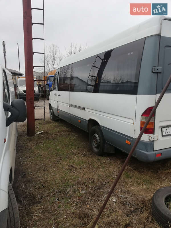 Пригородный автобус Mercedes-Benz Sprinter 1999 в Белой Церкви