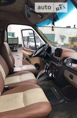 Мікроавтобус Mercedes-Benz Sprinter 2000 в 