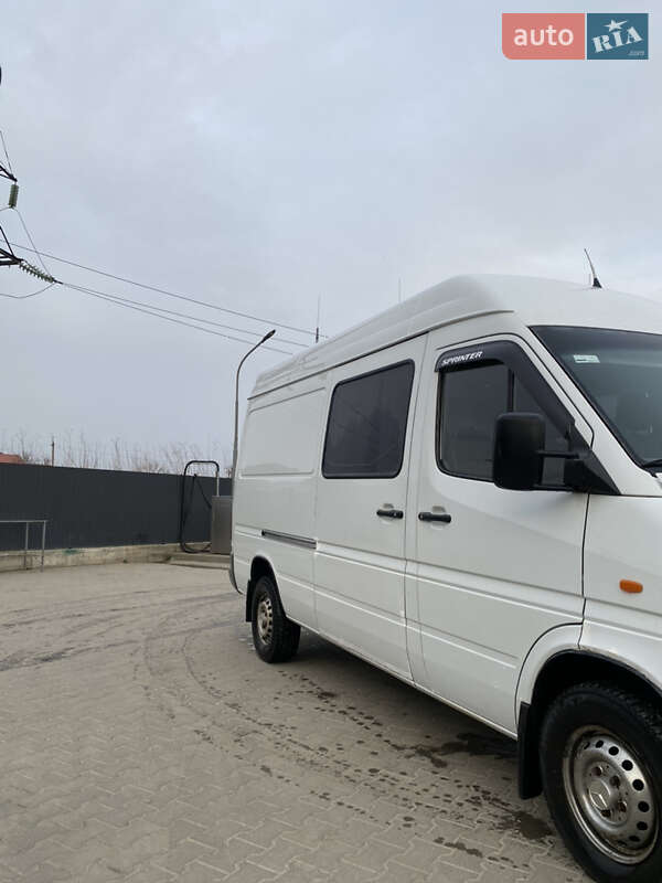 Мікроавтобус Mercedes-Benz Sprinter 2006 в Стрию