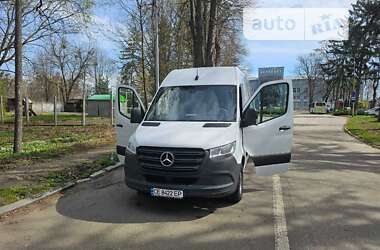 Вантажний фургон Mercedes-Benz Sprinter 2019 в Чернівцях