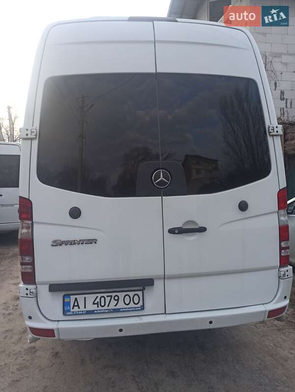 Приміський автобус Mercedes-Benz Sprinter 2011 в Баришівка