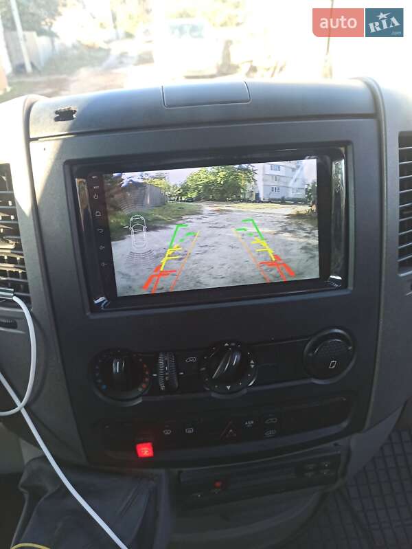 Приміський автобус Mercedes-Benz Sprinter 2011 в Баришівка