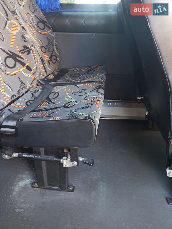 Приміський автобус Mercedes-Benz Sprinter 2011 в Баришівка