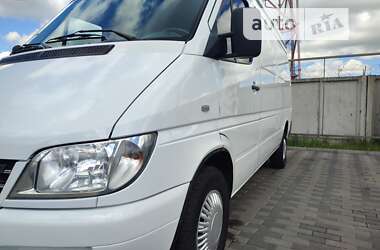 Грузовой фургон Mercedes-Benz Sprinter 2005 в Лубнах