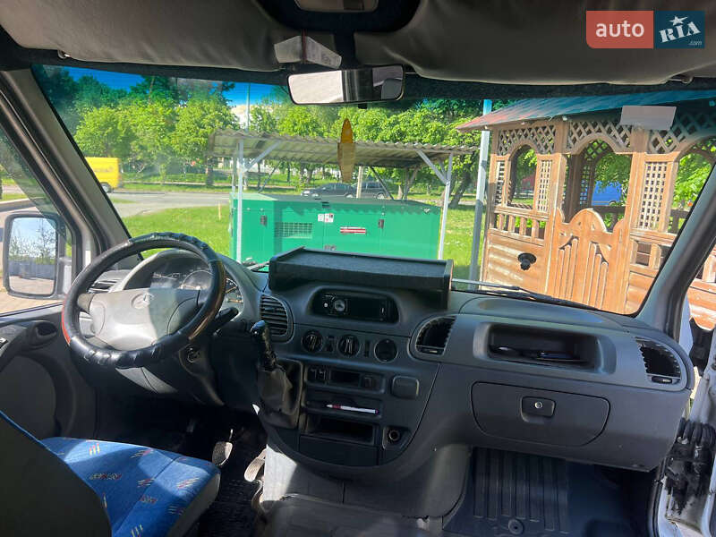 Мікроавтобус Mercedes-Benz Sprinter 2001 в Чернівцях