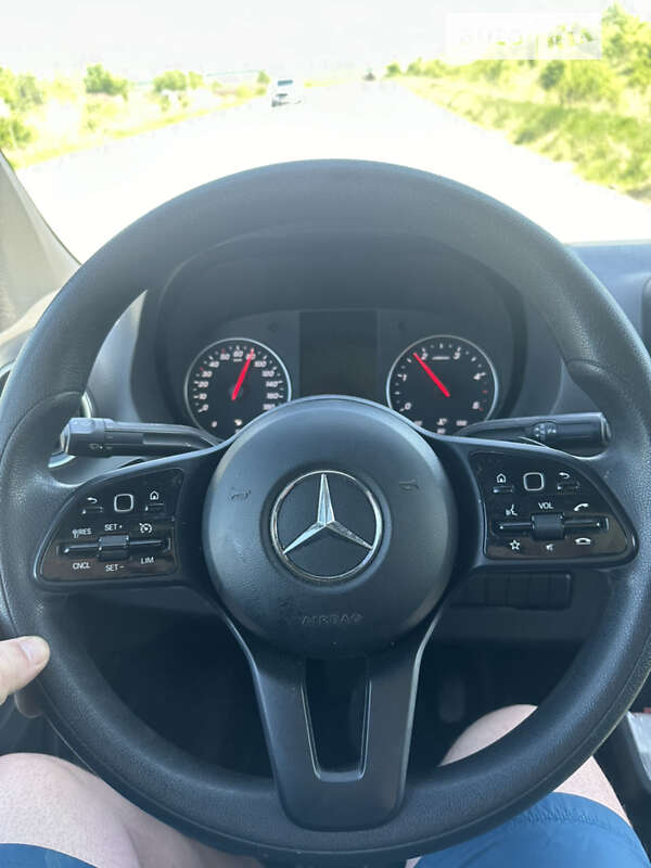 Грузовой фургон Mercedes-Benz Sprinter 2019 в Хотине