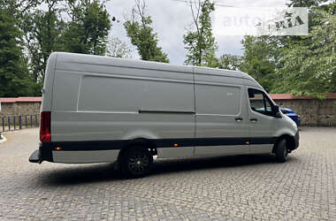 Вантажний фургон Mercedes-Benz Sprinter 2021 в Чернівцях