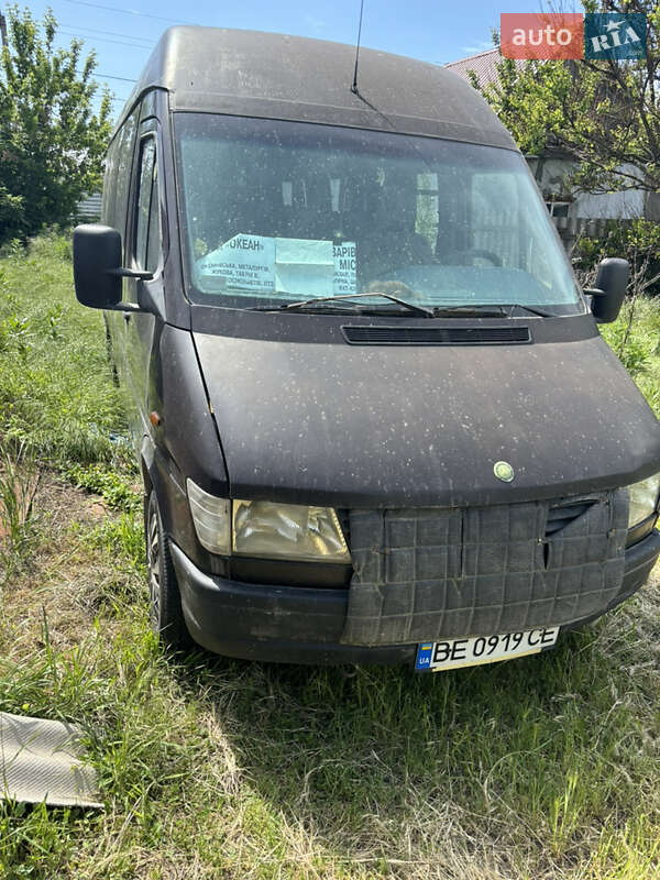 Микроавтобус Mercedes-Benz Sprinter 1999 в Николаеве