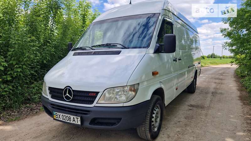 Грузовой фургон Mercedes-Benz Sprinter 2005 в Хмельницком