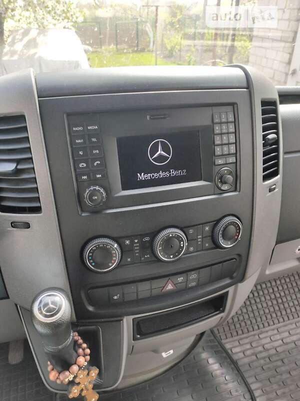 Вантажний фургон Mercedes-Benz Sprinter 2013 в Перещепині