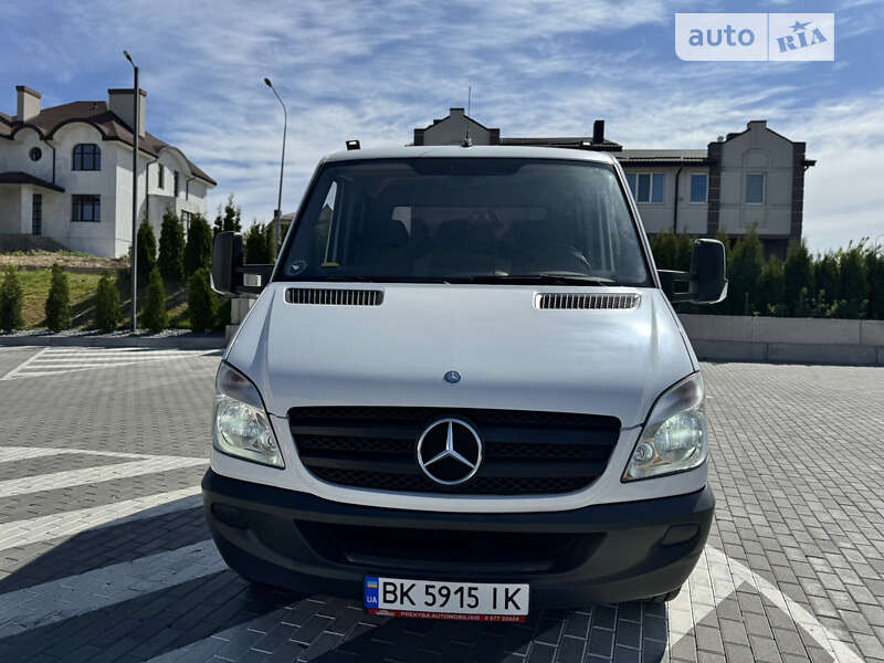Автовоз Mercedes-Benz Sprinter 2011 в Рівному
