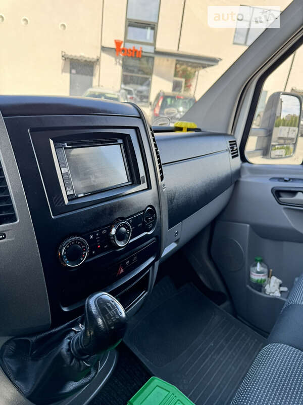 Автовоз Mercedes-Benz Sprinter 2011 в Рівному