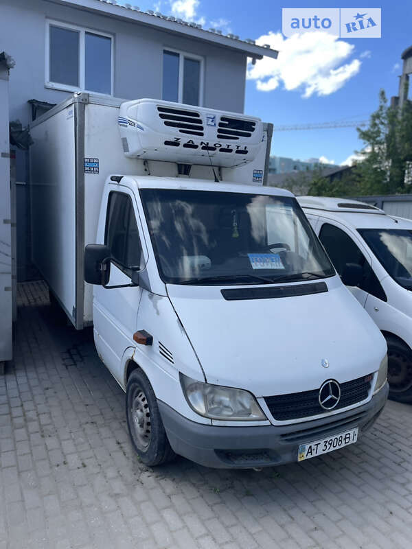 Рефрижератор Mercedes-Benz Sprinter 2004 в Івано-Франківську