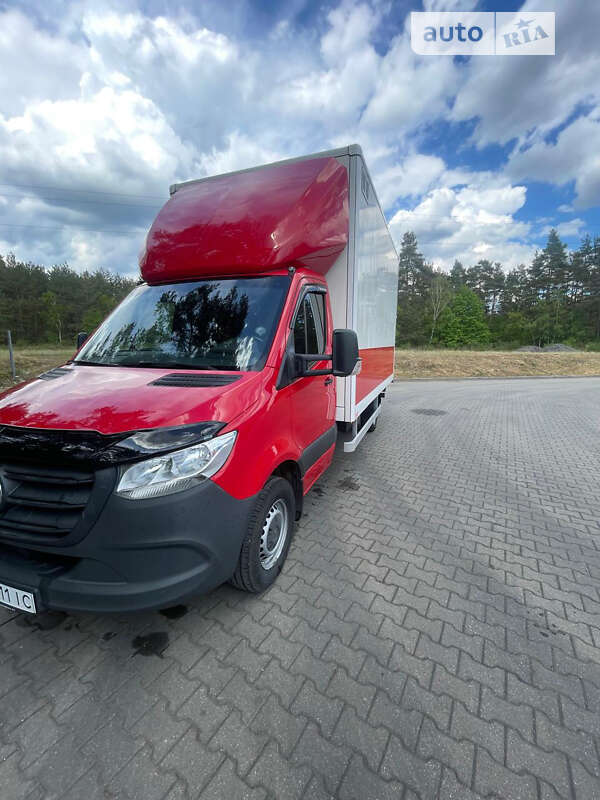 Вантажний фургон Mercedes-Benz Sprinter 2019 в Снятині фото Вантажний фургон Mercedes-Benz Sprinter 2019 в Снятині