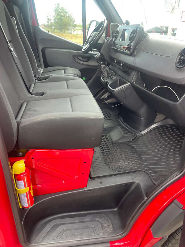 Вантажний фургон Mercedes-Benz Sprinter 2019 в Снятині фото 25 Вантажний фургон Mercedes-Benz Sprinter 2019 в Снятині