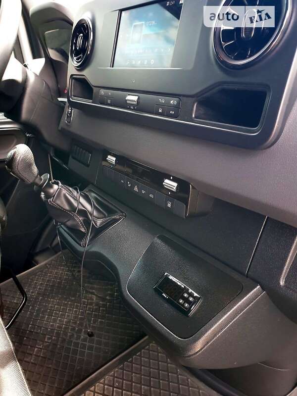 Грузовой фургон Mercedes-Benz Sprinter 2019 в Новомиргороде