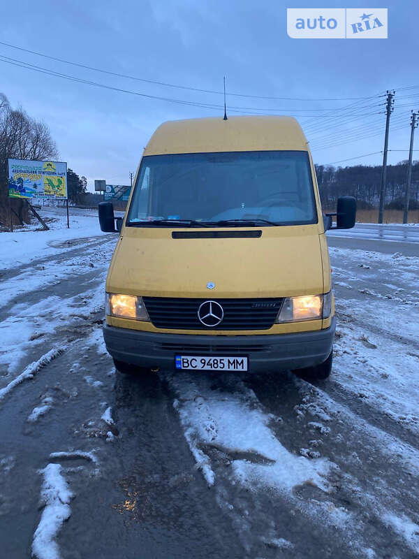 Микроавтобус Mercedes-Benz Sprinter 1999 в Старом Самборе