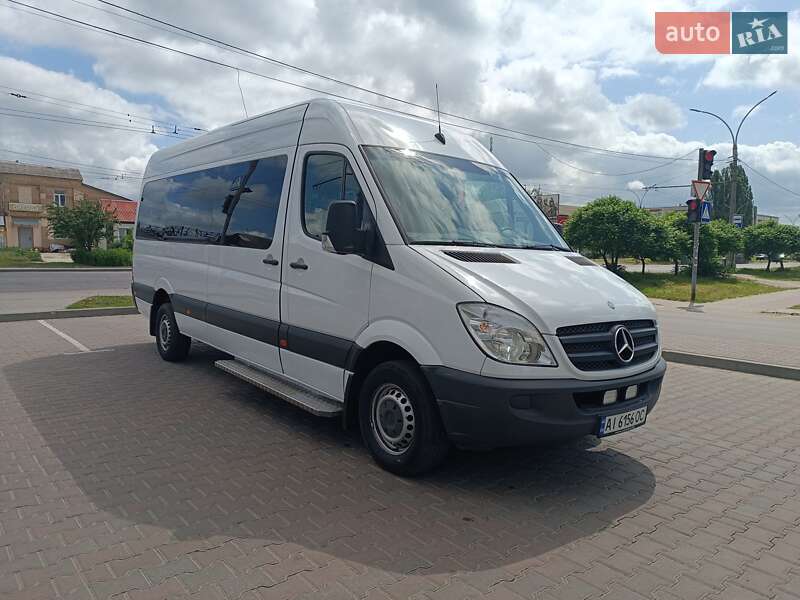 Туристичний / Міжміський автобус Mercedes-Benz Sprinter 2012 в Сумах