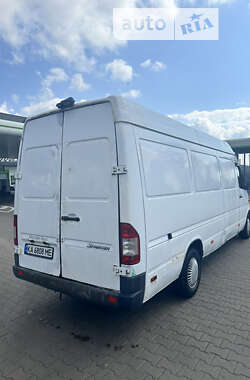 Вантажний фургон Mercedes-Benz Sprinter 2005 в Києві