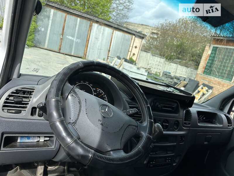 Грузовой фургон Mercedes-Benz Sprinter 2003 в Хмельницком