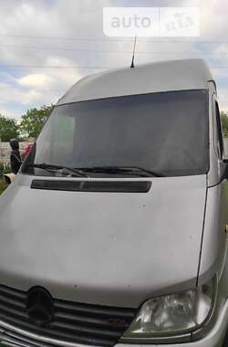 Грузовой фургон Mercedes-Benz Sprinter 2003 в Лубнах