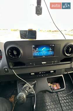 Грузовой фургон Mercedes-Benz Sprinter 2019 в 