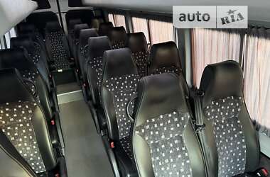 Приміський автобус Mercedes-Benz Sprinter 2013 в Дніпрі