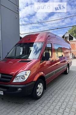 Вантажний фургон Mercedes-Benz Sprinter 2011 в Чернівцях