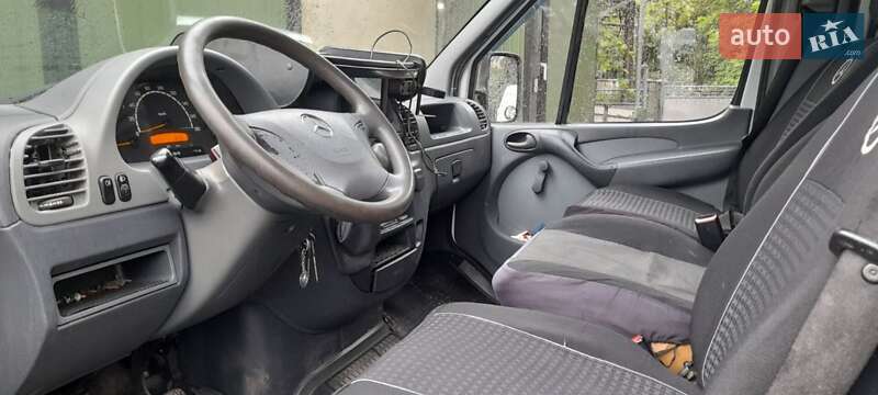 Мікроавтобус Mercedes-Benz Sprinter 2003 в Іршаві