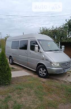 Грузопассажирский фургон Mercedes-Benz Sprinter 2004 в Черновцах