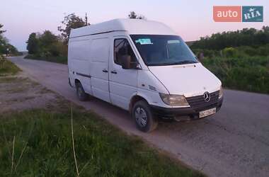 Грузовой фургон Mercedes-Benz Sprinter 2002 в 
