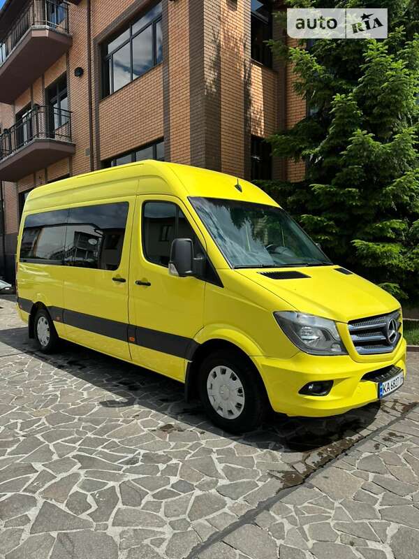 Мікроавтобус Mercedes-Benz Sprinter 2015 в Києві