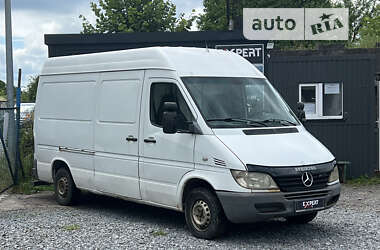 Вантажний фургон Mercedes-Benz Sprinter 2003 в Львові