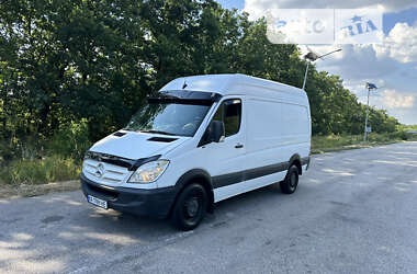 Грузовой фургон Mercedes-Benz Sprinter 2011 в Николаеве