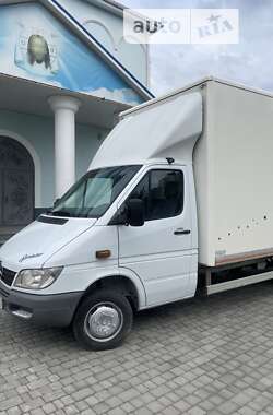 Вантажний фургон Mercedes-Benz Sprinter 2005 в Дніпрі