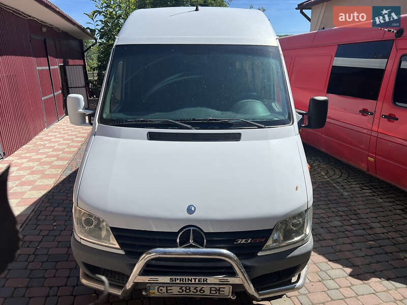 Микроавтобус Mercedes-Benz Sprinter 2000 в Черновцах
