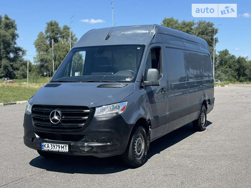 Вантажний фургон Mercedes-Benz Sprinter 2019 в Києві