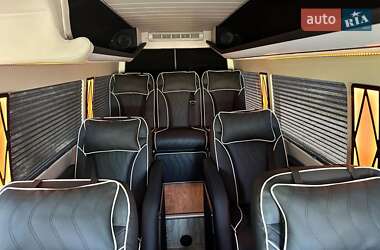 Микроавтобус Mercedes-Benz Sprinter 2020 в 