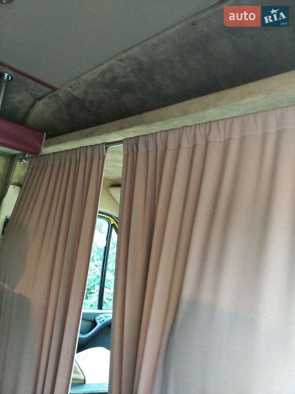 Микроавтобус Mercedes-Benz Sprinter 2004 в Обухове