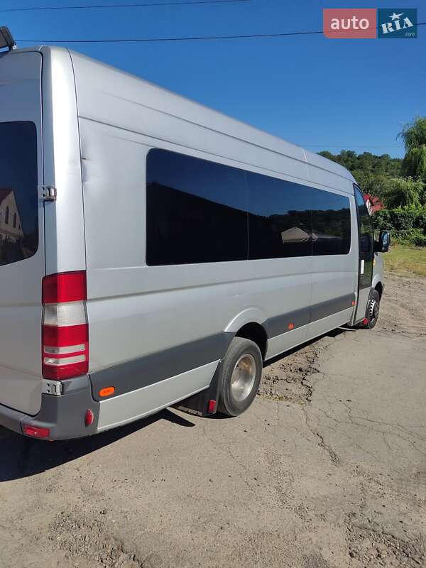 Туристический / Междугородний автобус Mercedes-Benz Sprinter 2012 в Тульчине