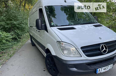 Вантажний фургон Mercedes-Benz Sprinter 2012 в 