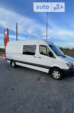 Грузовой фургон Mercedes-Benz Sprinter 2015 в 