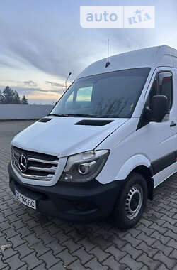 Грузовой фургон Mercedes-Benz Sprinter 2015 в 
