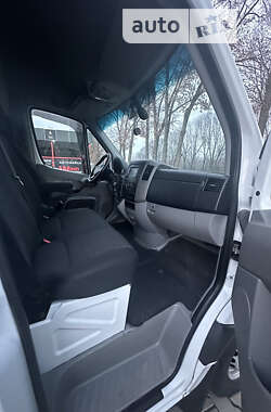 Грузовой фургон Mercedes-Benz Sprinter 2015 в 