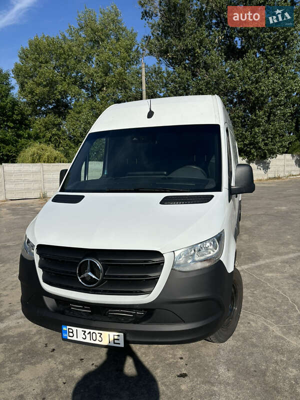 Грузовой фургон Mercedes-Benz Sprinter 2020 в Кременчуге фото 2 Грузовой фургон Mercedes-Benz Sprinter 2020 в Кременчуге