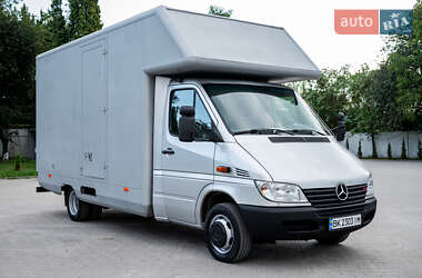 Грузовой фургон Mercedes-Benz Sprinter 2002 в Ровно