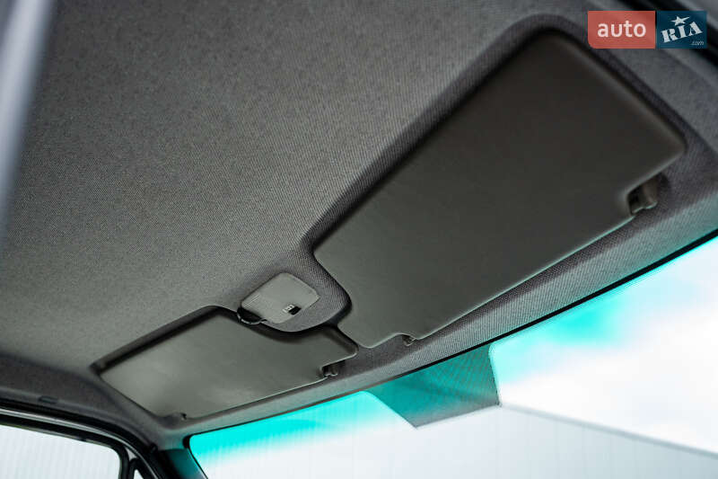 Грузовой фургон Mercedes-Benz Sprinter 2002 в Ровно